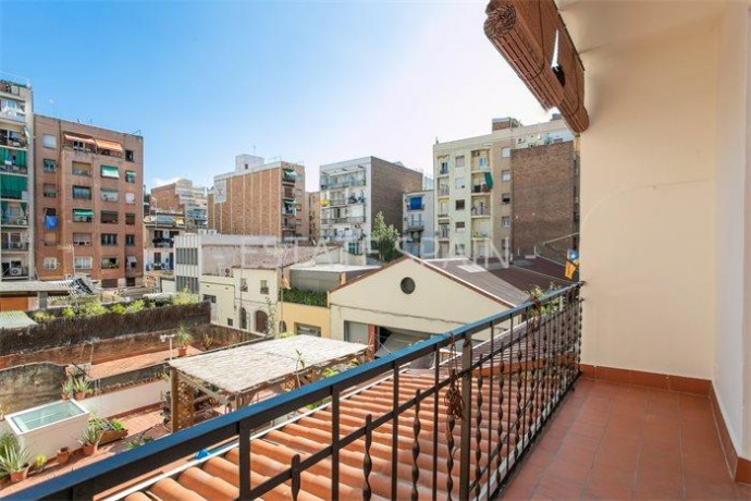 Апартаменты в Барселоне 73 м²